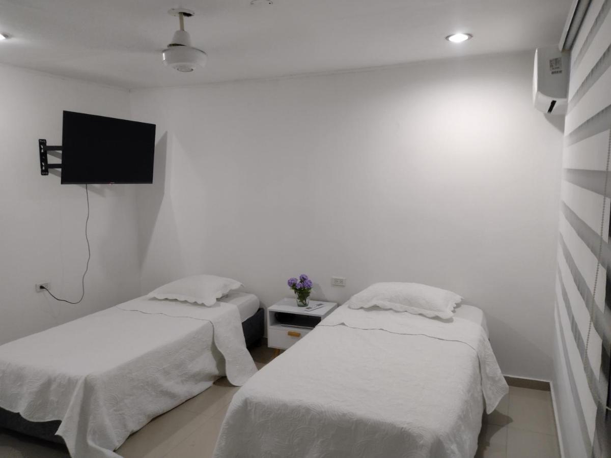 Manga Home - Hostal Cartagena Екстер'єр фото